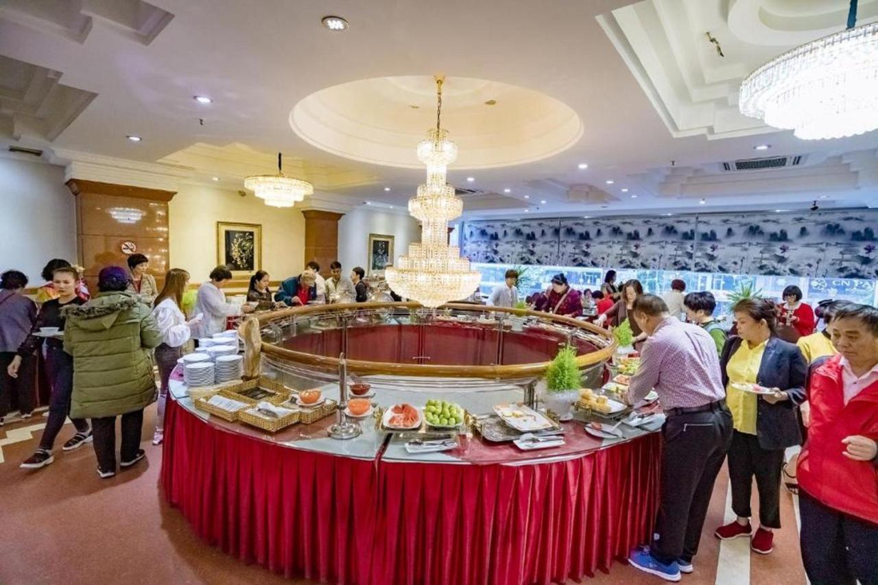 Adina 3 Star Hotel Da Nang Bagian luar foto